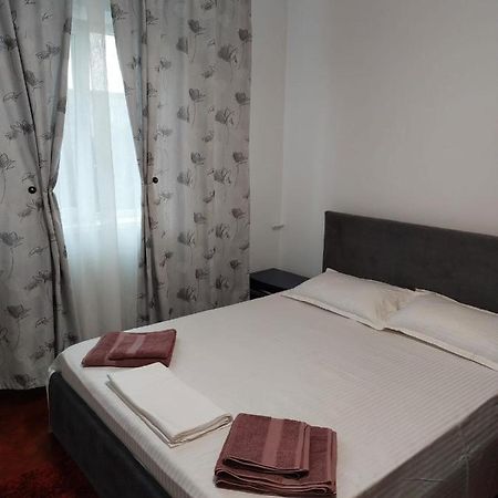 Апартаменты Apartamentdecebal Констанца Экстерьер фото